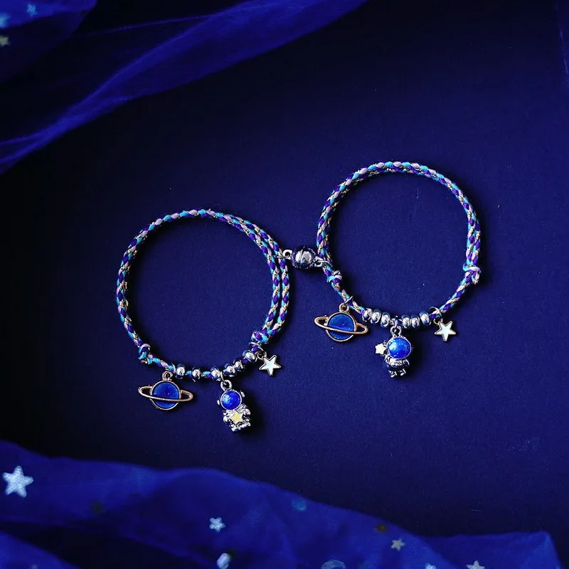 

2Pcs/Pair Astronaut Star Picking Magnetic Undying Affection Couple Bracelet Rope Wrist Fashion Rope Braclet Jewelry Gift