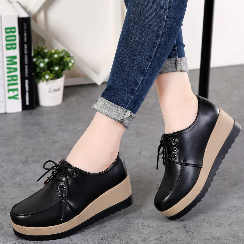 Spring Autumn Women Flats Fashion Flat Platform Shoes Women's Loafers Ladies Slip On Shoes Female Moccasins large size