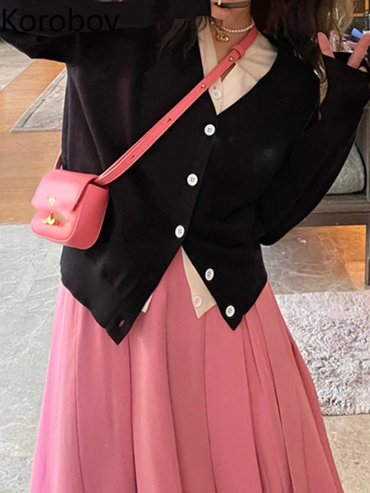 

Korobov Fake Two Contrasting Colors Knitted Cardigan Korean Fashion Loose Simple V Neck Sweaters for Women Autumn New Coat