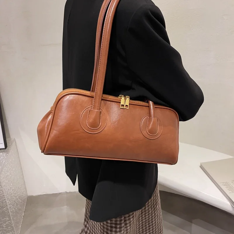 

Высококачественная зимняя новая женская сумка, Молодежная модная универсальная Повседневная сумка через плечо, Лидер продаж, Женская деловая сумка для мобильного телефона