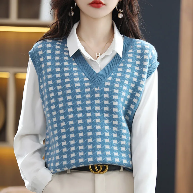 

New Knitted V-Neck Jacquard Color-Block Vest Small Fragrance Ladies Sleeveless Pullover Vest
