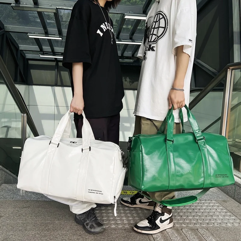 Рисунок 2 - Модная Дорожная сумка из искусственной