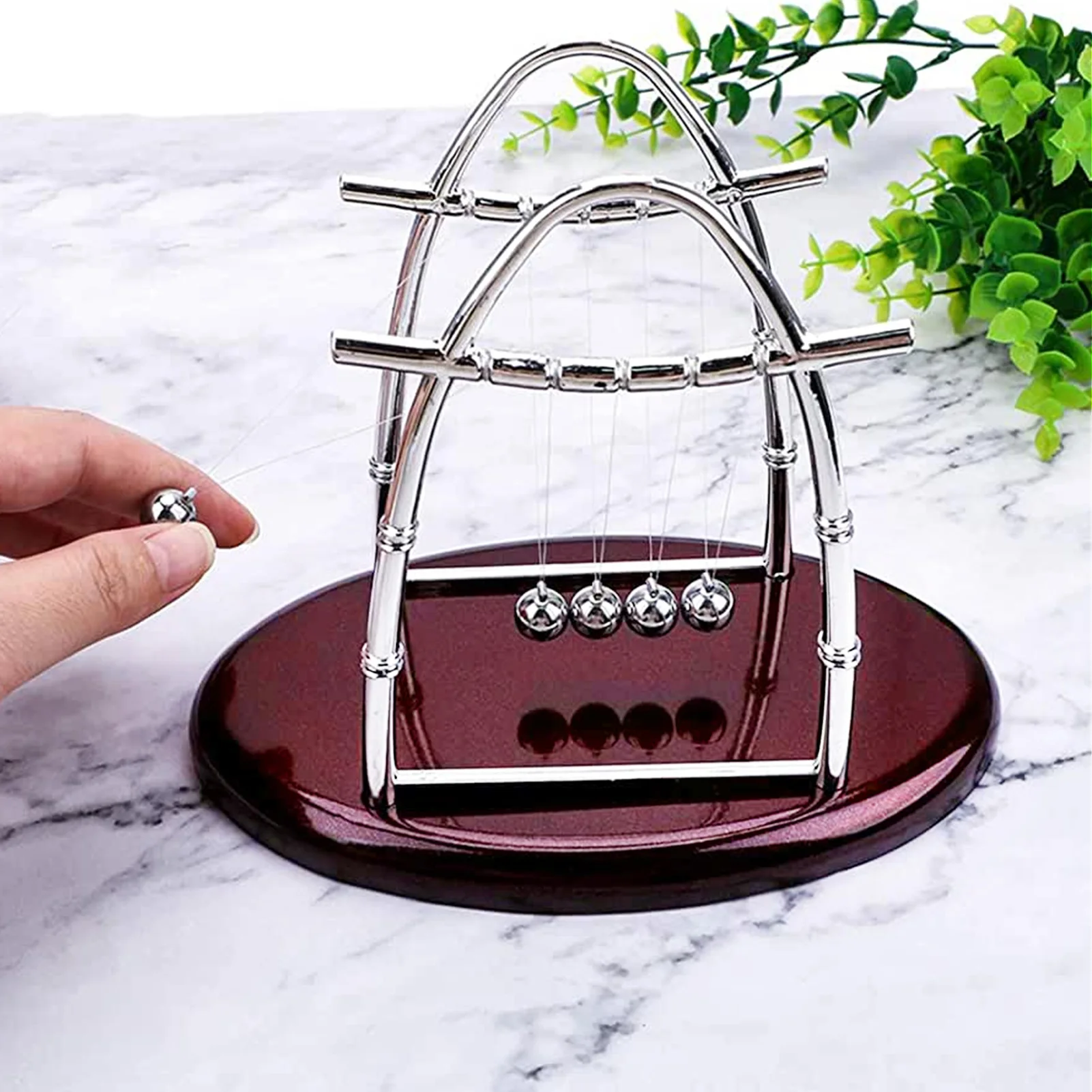 

Classic Newton Swinging Ball Newton's Cradle Balance Balls Small Perpetual Motion Desk Toy Swinging Kinetic Balls for Office