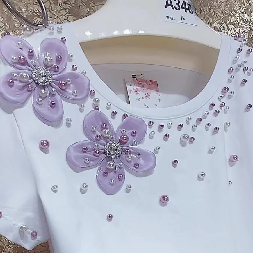 Футболка женская хлопковая с коротким рукавом и цветочным принтом