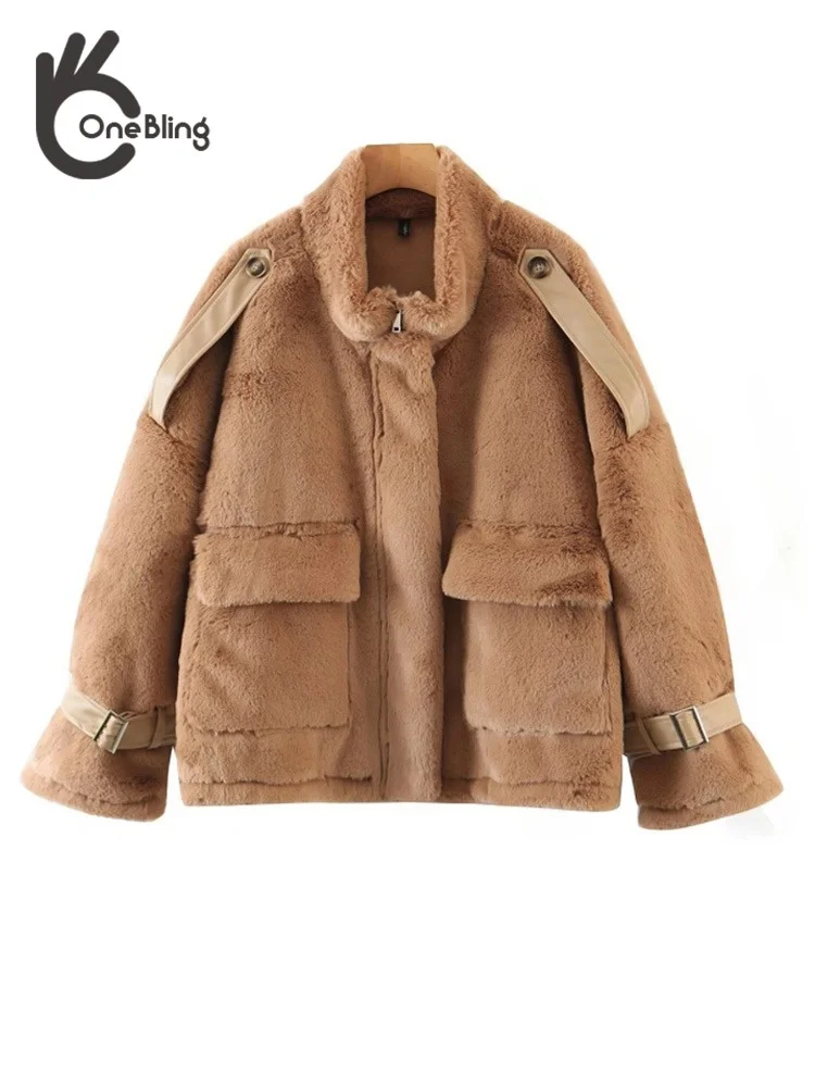 Куртка женская зимняя стеганая с воротником-хомутом и искусственным лисьим