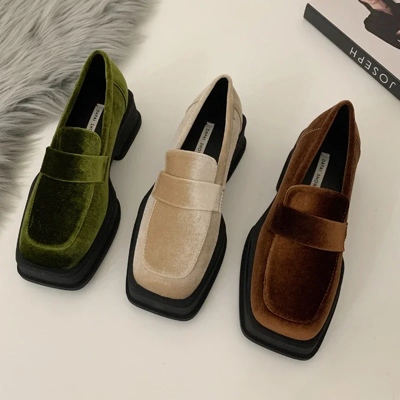 Туфли женские замшевые на платформе