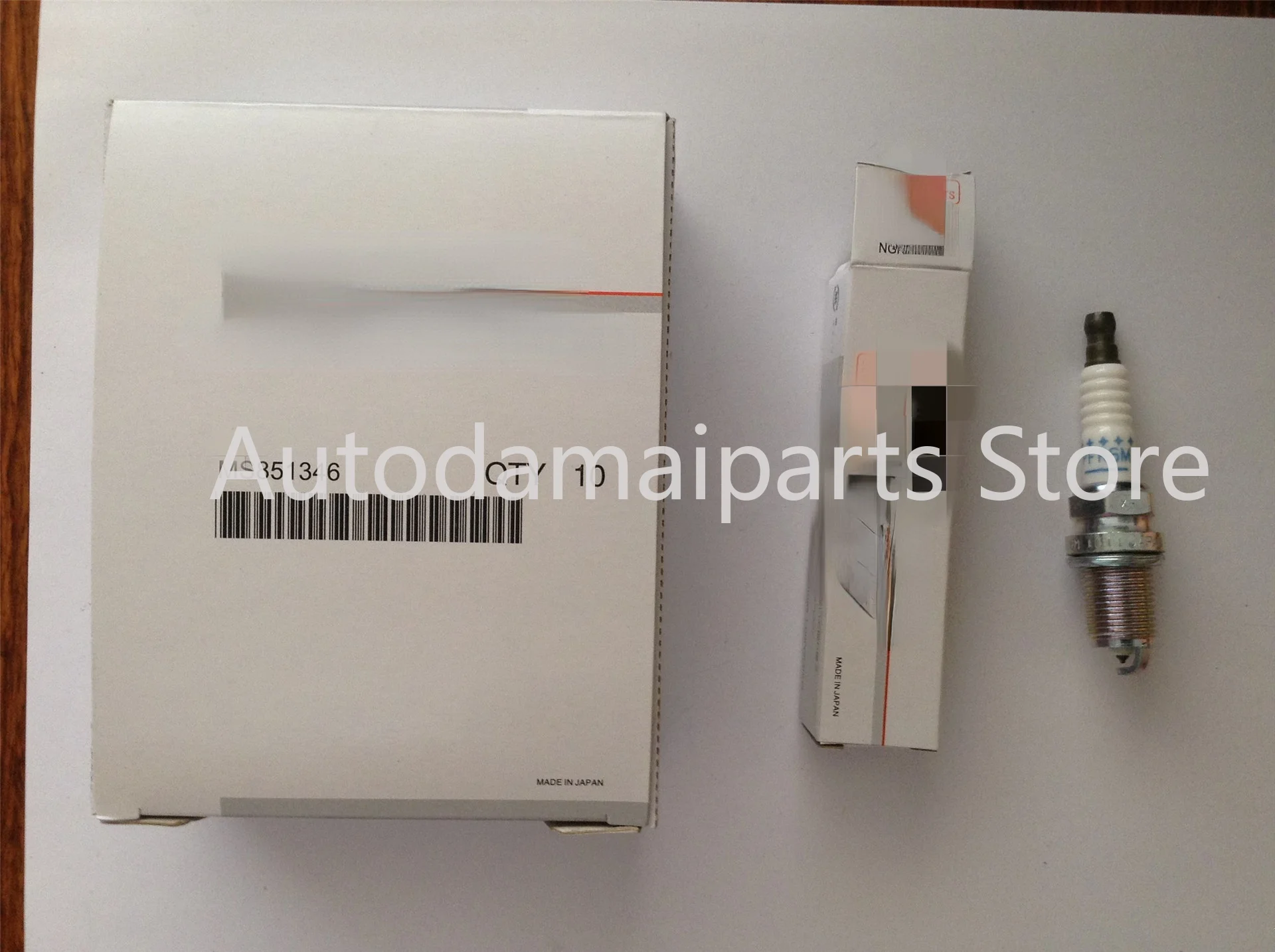 

Spark Plug Spark Plug Suitable For Mitsubhi PK16PR11 (MD376962)