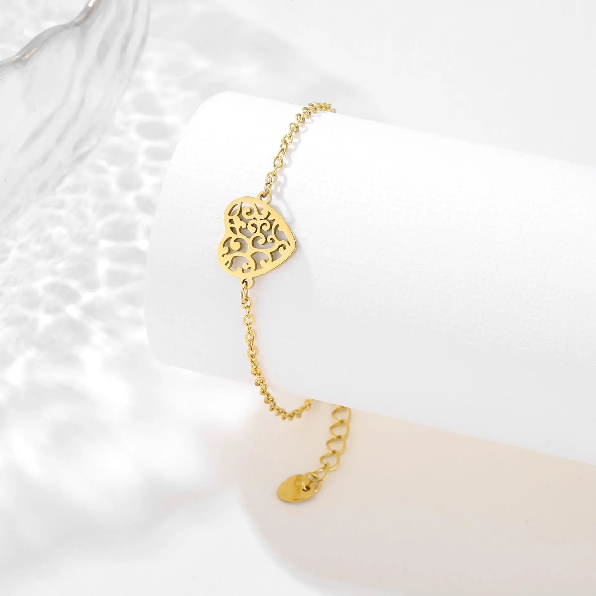Trend Titanium Stainless Steel Elegant Delicate Heart Bracelet Women Jewelry Wedding Party Premium Gifts