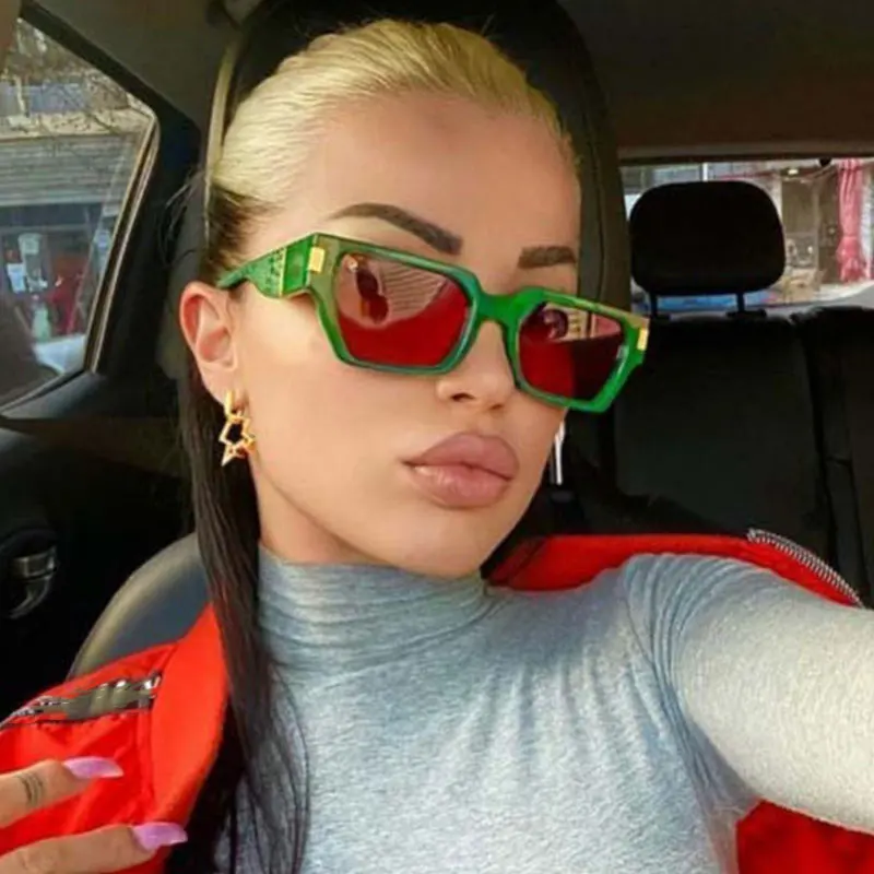 

Fashion Small Square Green Gradient Sunglasses For Women New Fashion Rivet Sun Glasses Men Wide Lefg Hip Hop Shades 60019