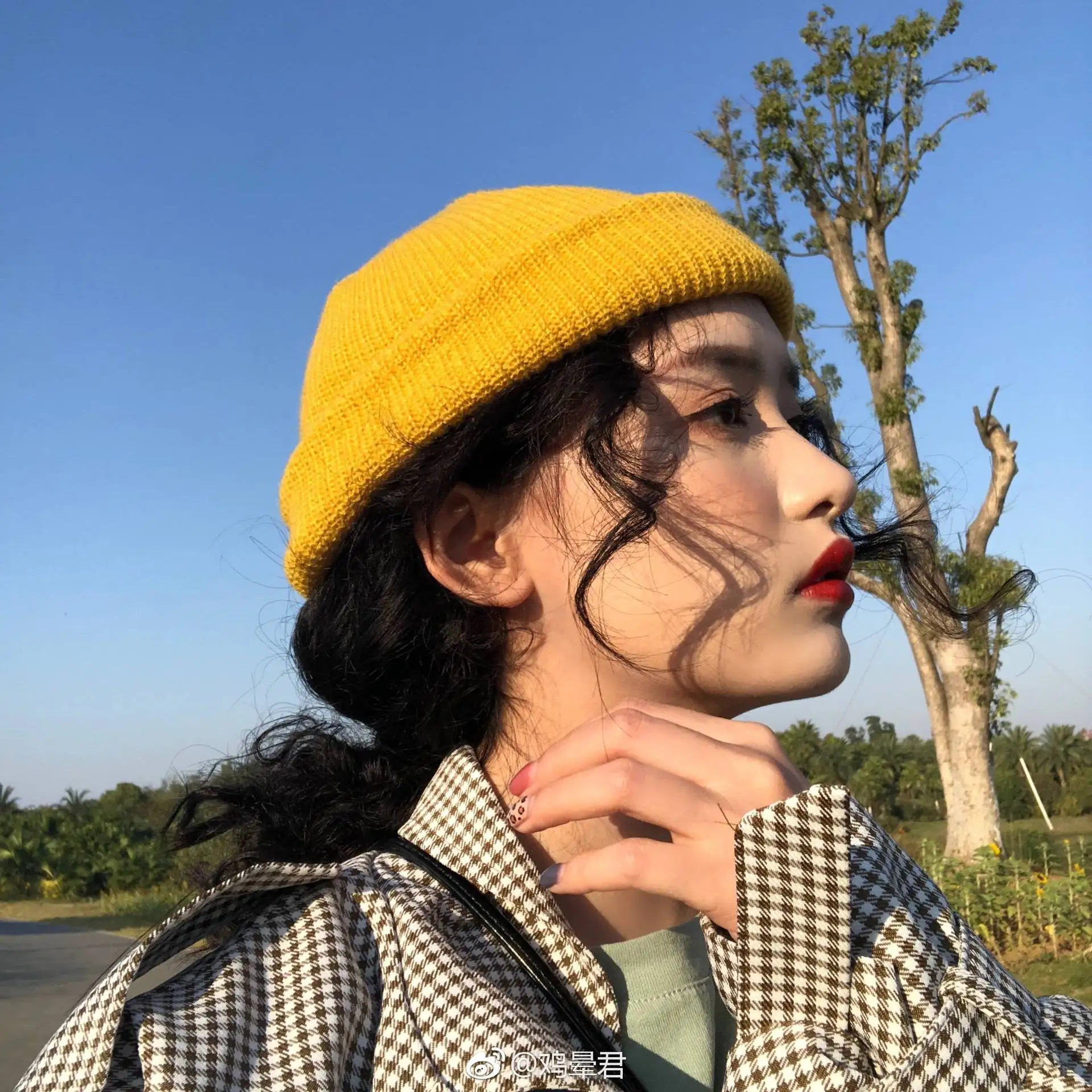 

Женская Шапка-бини с рисунком в виде черепа