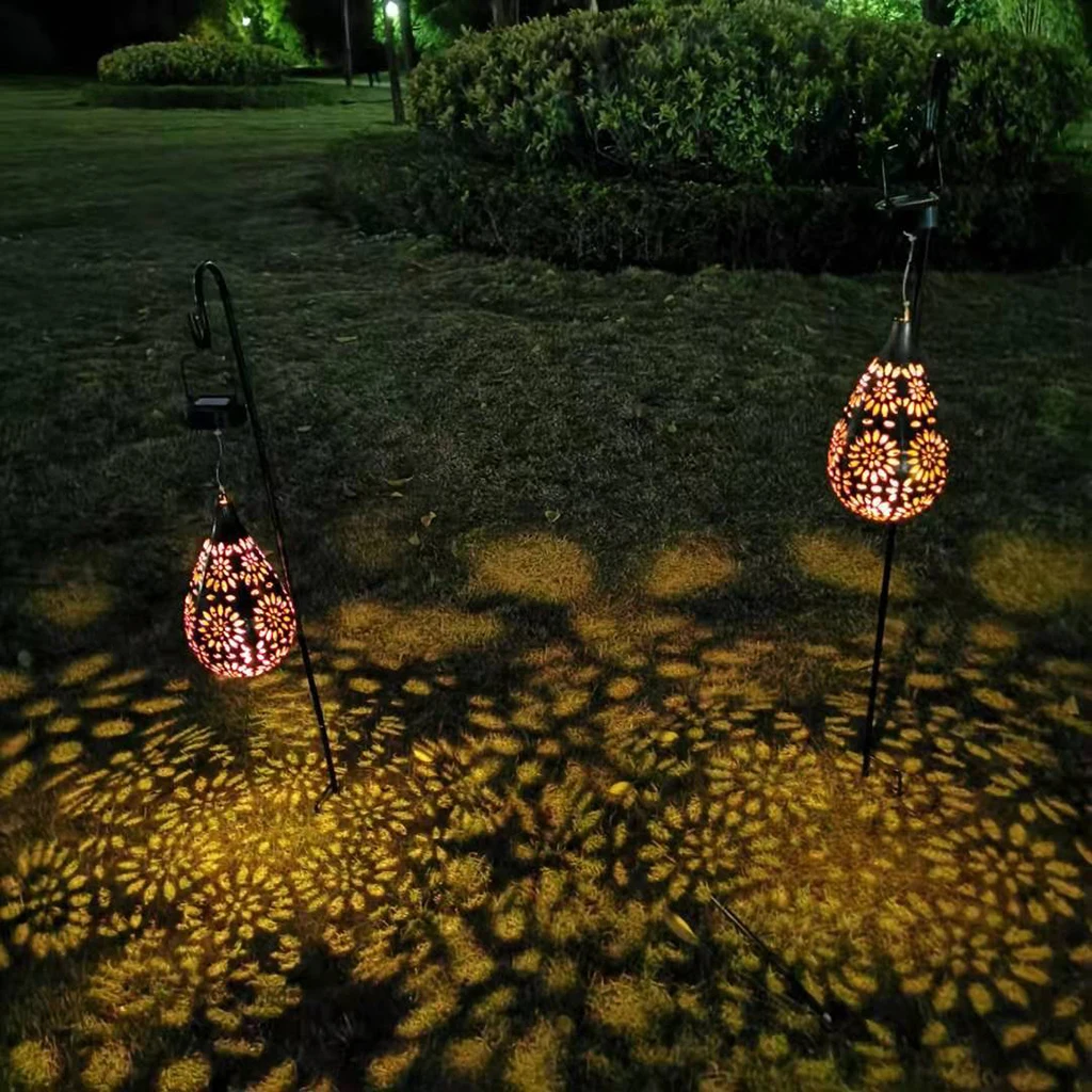 

Solar Lights Lantern LED Garden Lights Metal Lamp Waterproof Lighting Party Metal Garden Waterproof Landscape for Outdoor Decor