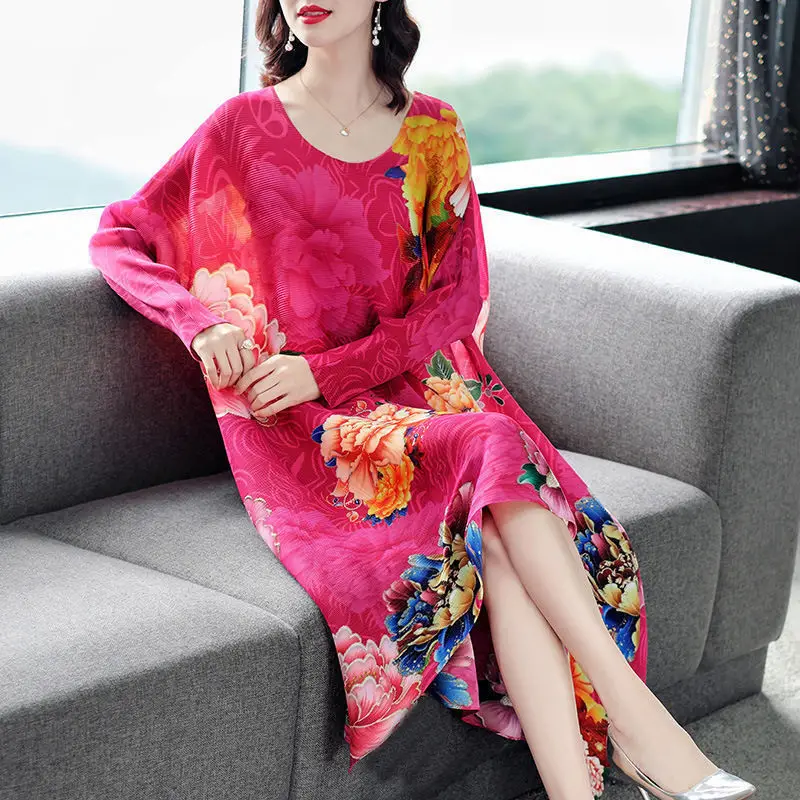 

Pleated dress women 2021 temperament casual new ethnic style long-sleeved mid-length loose casual dress western style