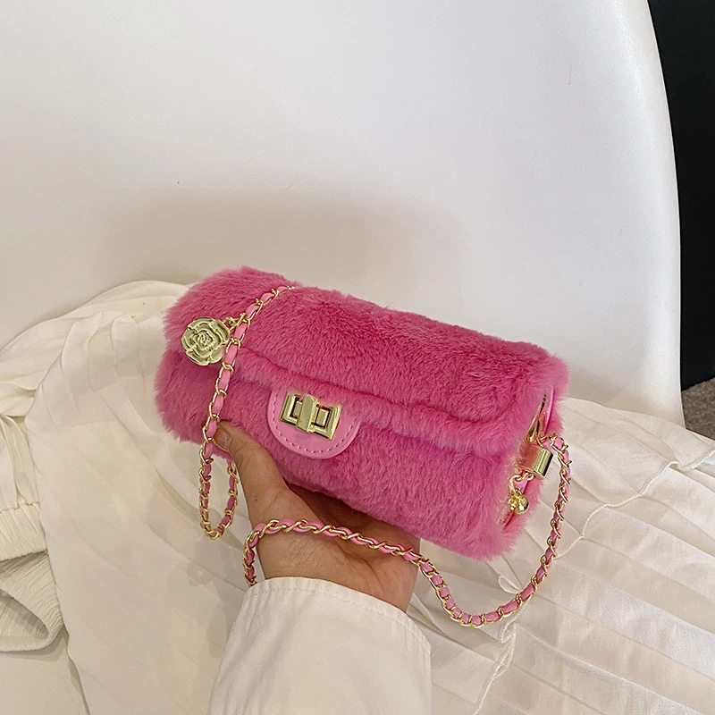Осенне-зимняя пушистая сумка через плечо для женщин новинка 2024 плюшевая на