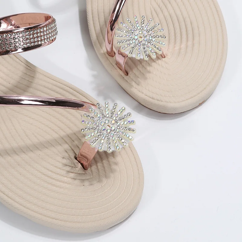 2022 Summer New Large Size Set-Toe Slippers Women's Fashion Outer Wear Beach Rhinestone One-Word Flat Casual Women's Sandals
