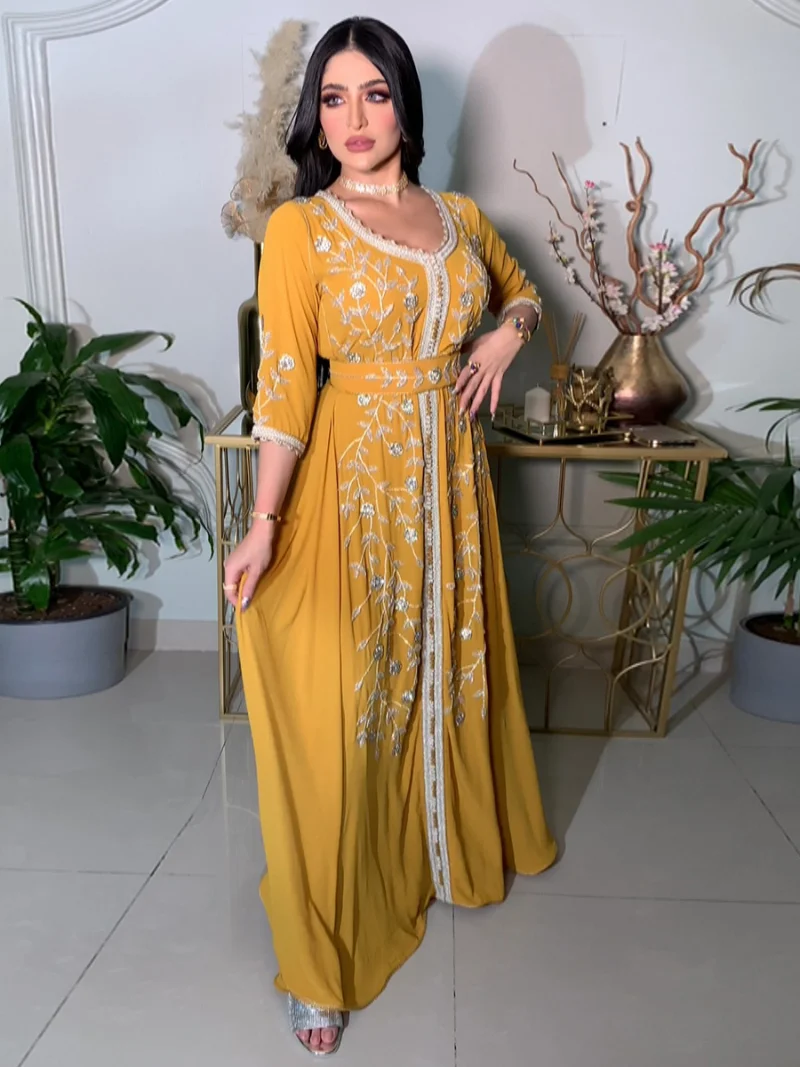 Gulf Women Jalabiyat 2023 Diamonds Lace Tape Belted Kaftan Long Dresses Ramadan Gorgeous Party Style Muslim Women Clothing