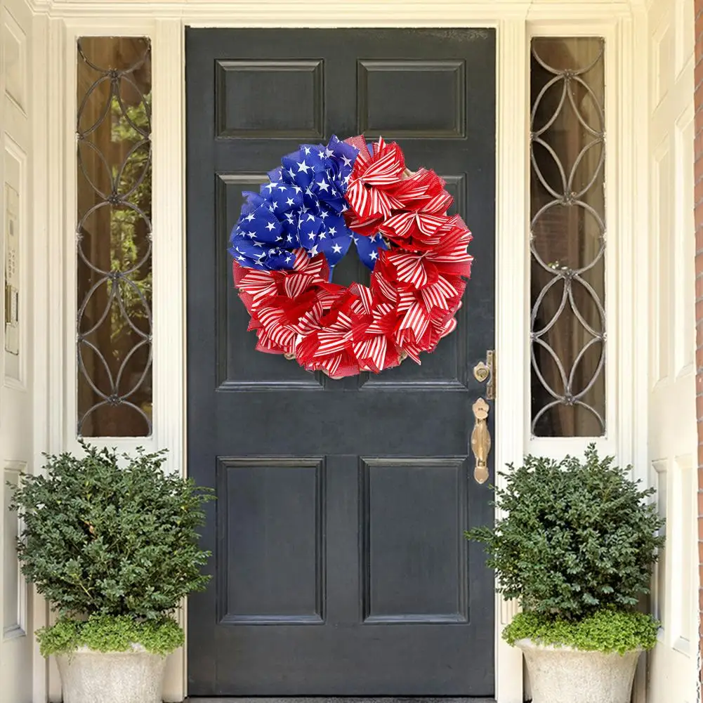 

4th of July Wreath Plastic Independence Day Patriotic Wreath Eye-catching Easy to Hang Welcome Door Garland Festival Supplies