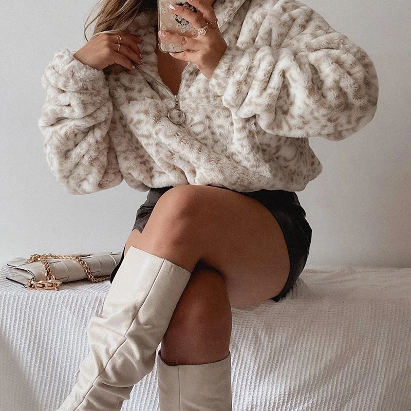 2023 New Ladies British Style Leopard Print Fleece Stand-up Collar Zipper Sweater Ladies Pullover Warm Top Winter