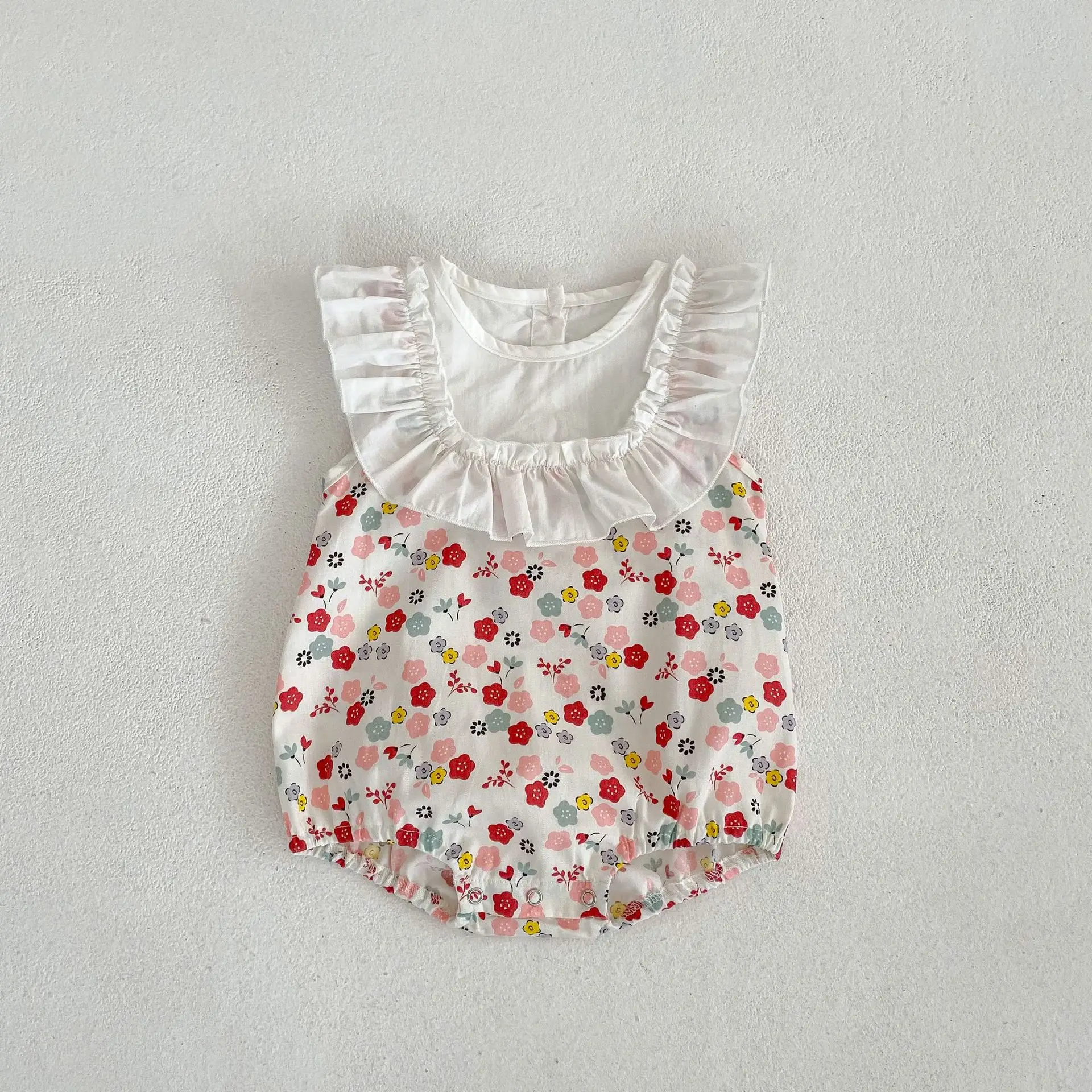 

Детский комбинезон без рукавов, с цветочным принтом