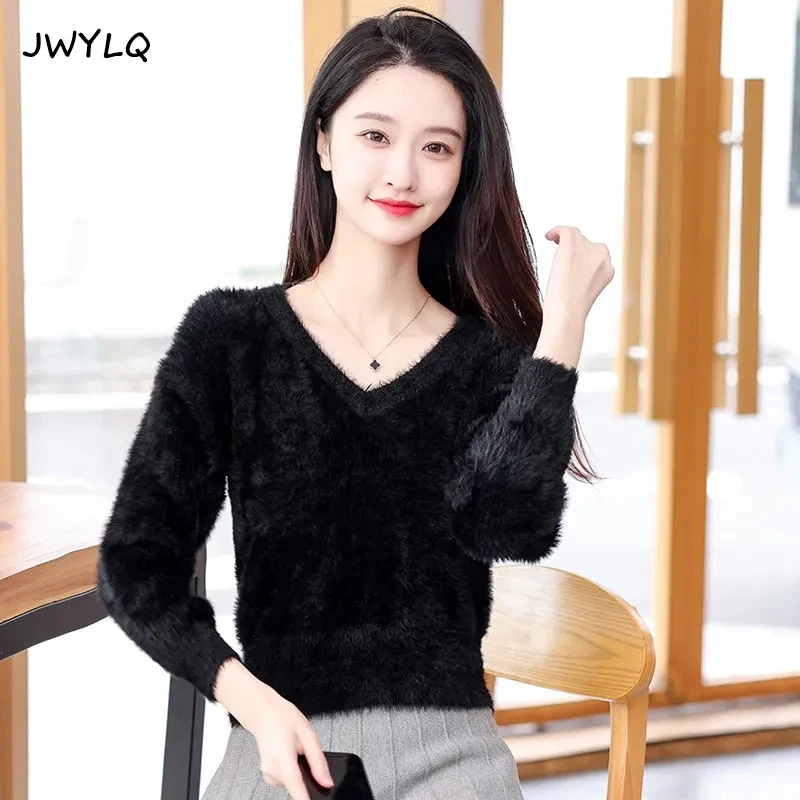

Ladies Imitation Mink V Neck Sweater Short High Waist Pullover Thick Plush Warm Soft Loo Long Sleeve Tops Autumn Winter New 2022