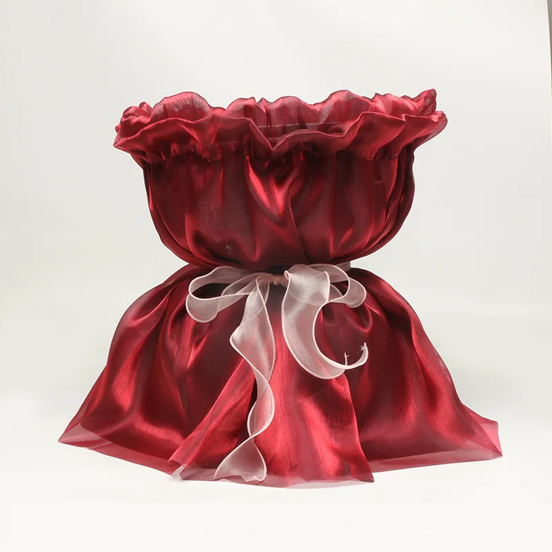 

Нетканое полотно для упаковки цветов