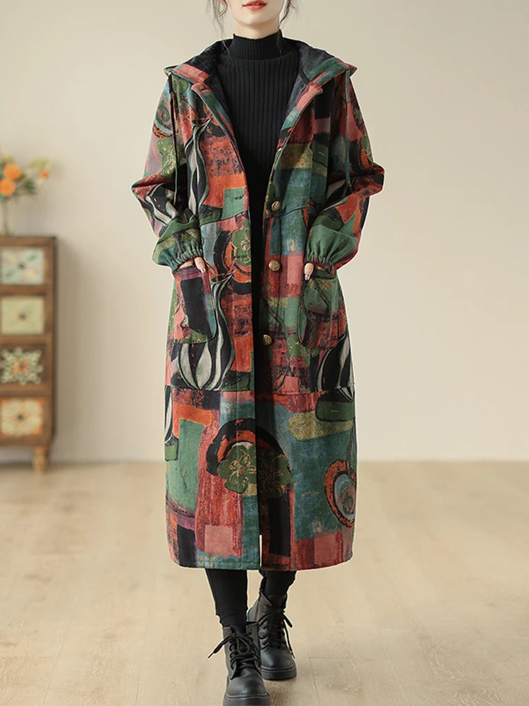 Женское длинное бархатное пальто с капюшоном