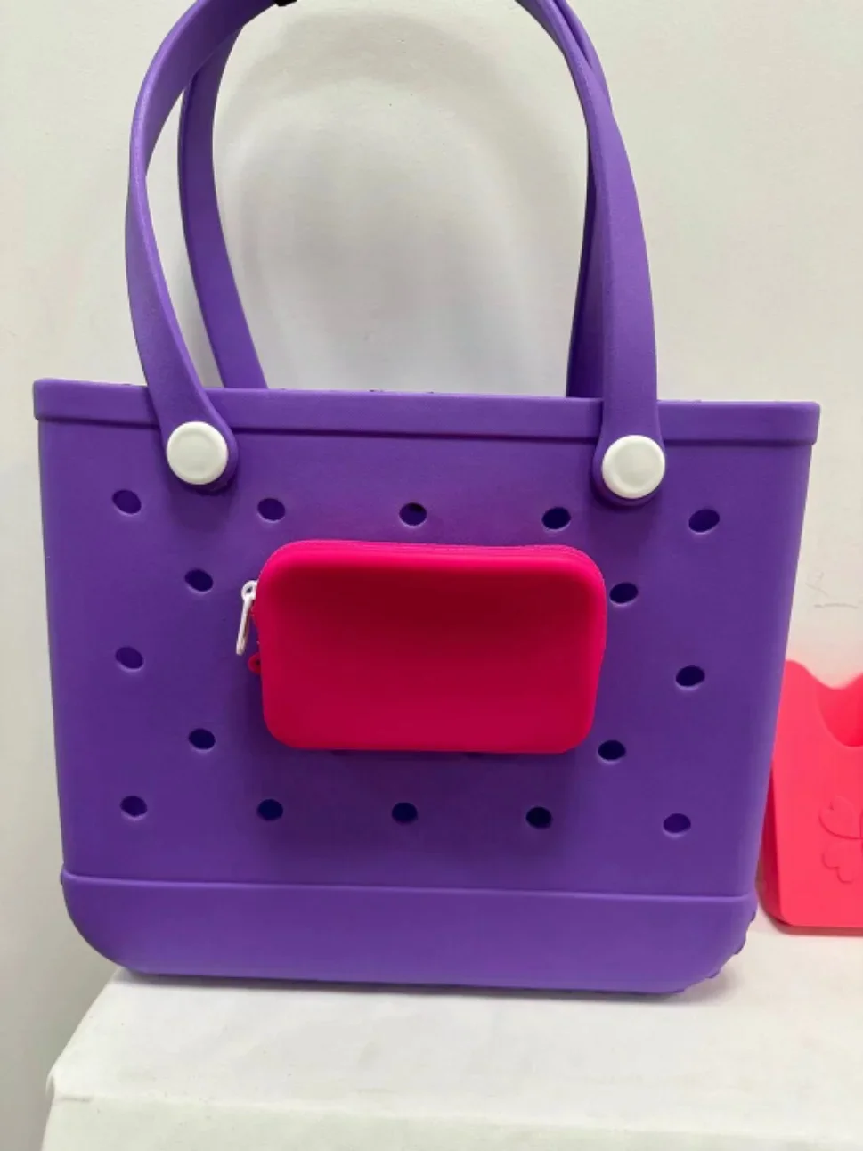 

Силиконовый кошелек