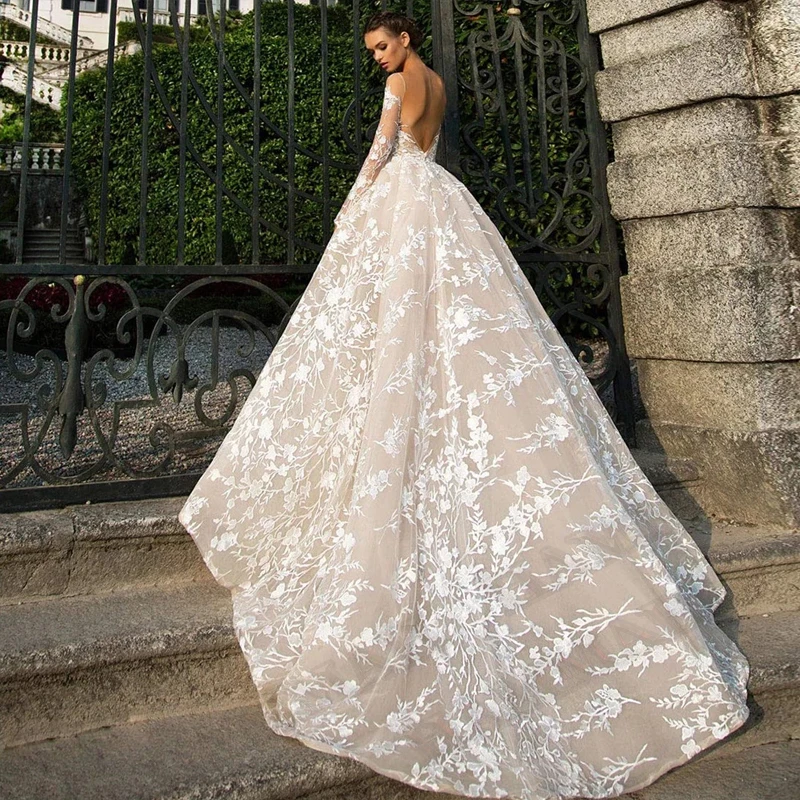 Рисунок 2 - Женское свадебное платье It's yiiya