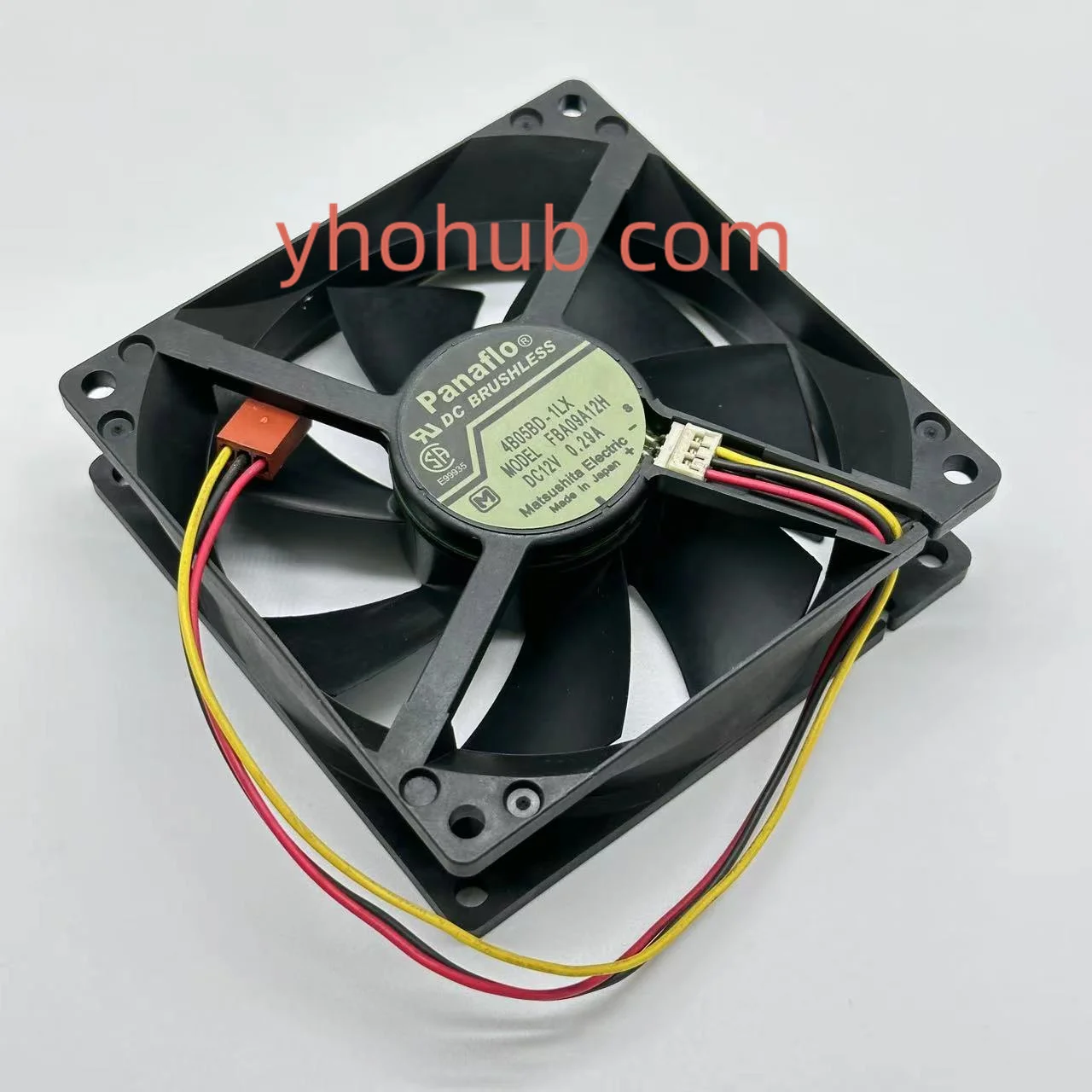 FBA09A12H серверный охлаждающий вентилятор DC 12V 0.29A 3-проводной 90x90x25 мм