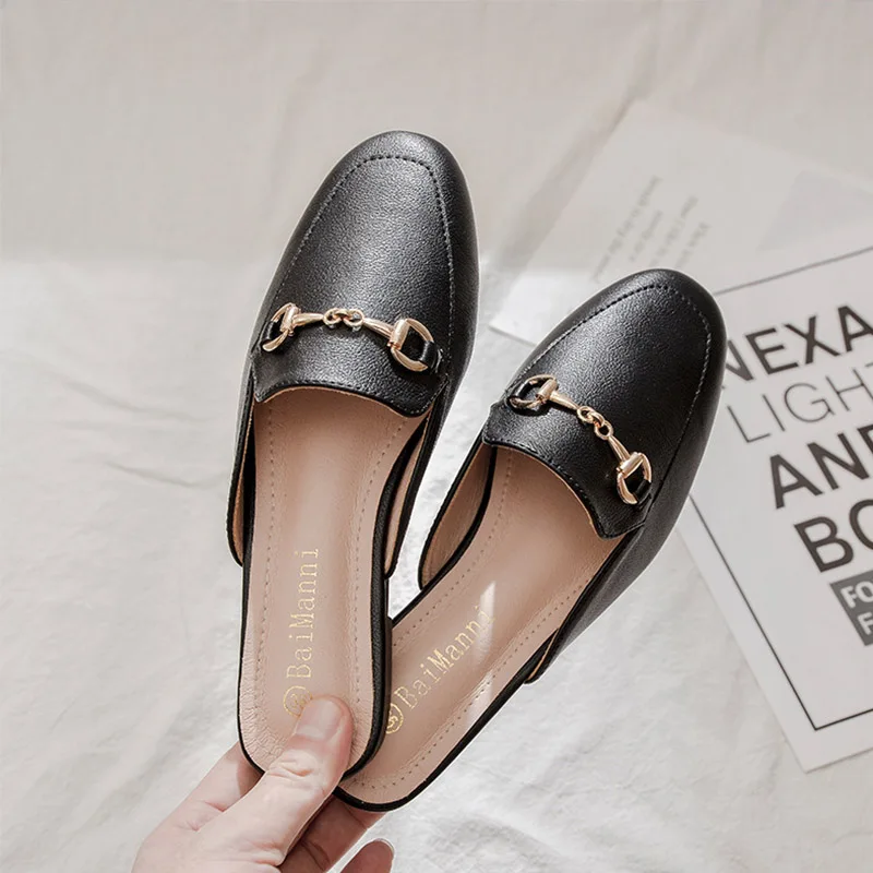 

Dropshipping 2022 New Fashion Women's Slipper Cover Toe Comfortable Woman Sandal Outdoor Flat with Casual Shoes Metal Decoration