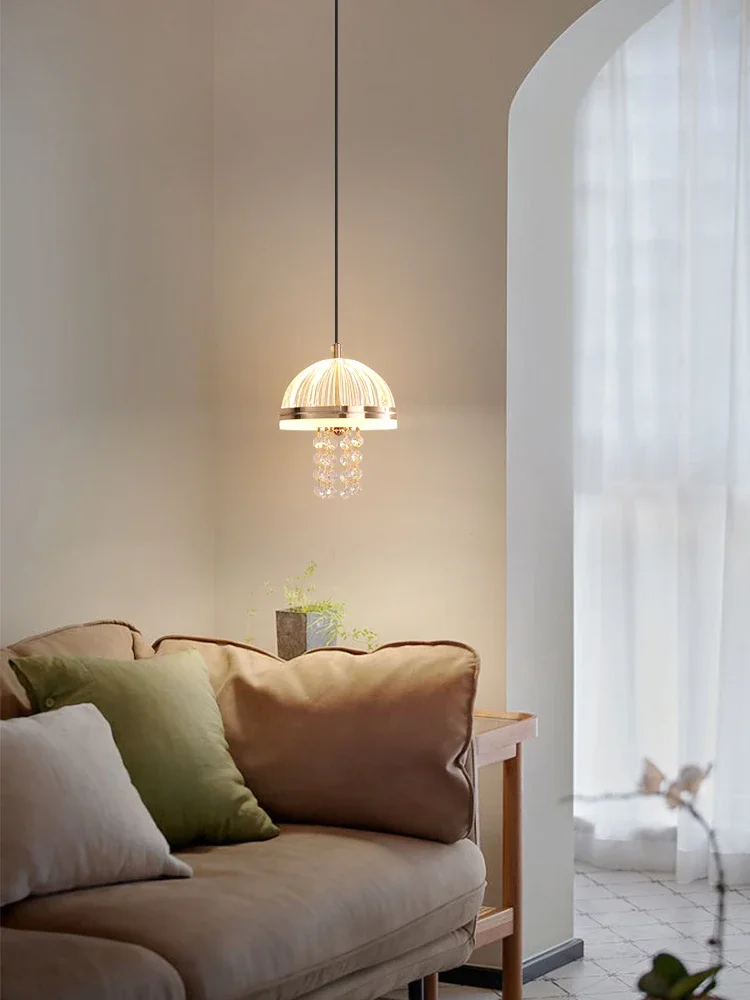 Прикроватная люстра для спальни новинка 2024 современная роскошная ресторана и