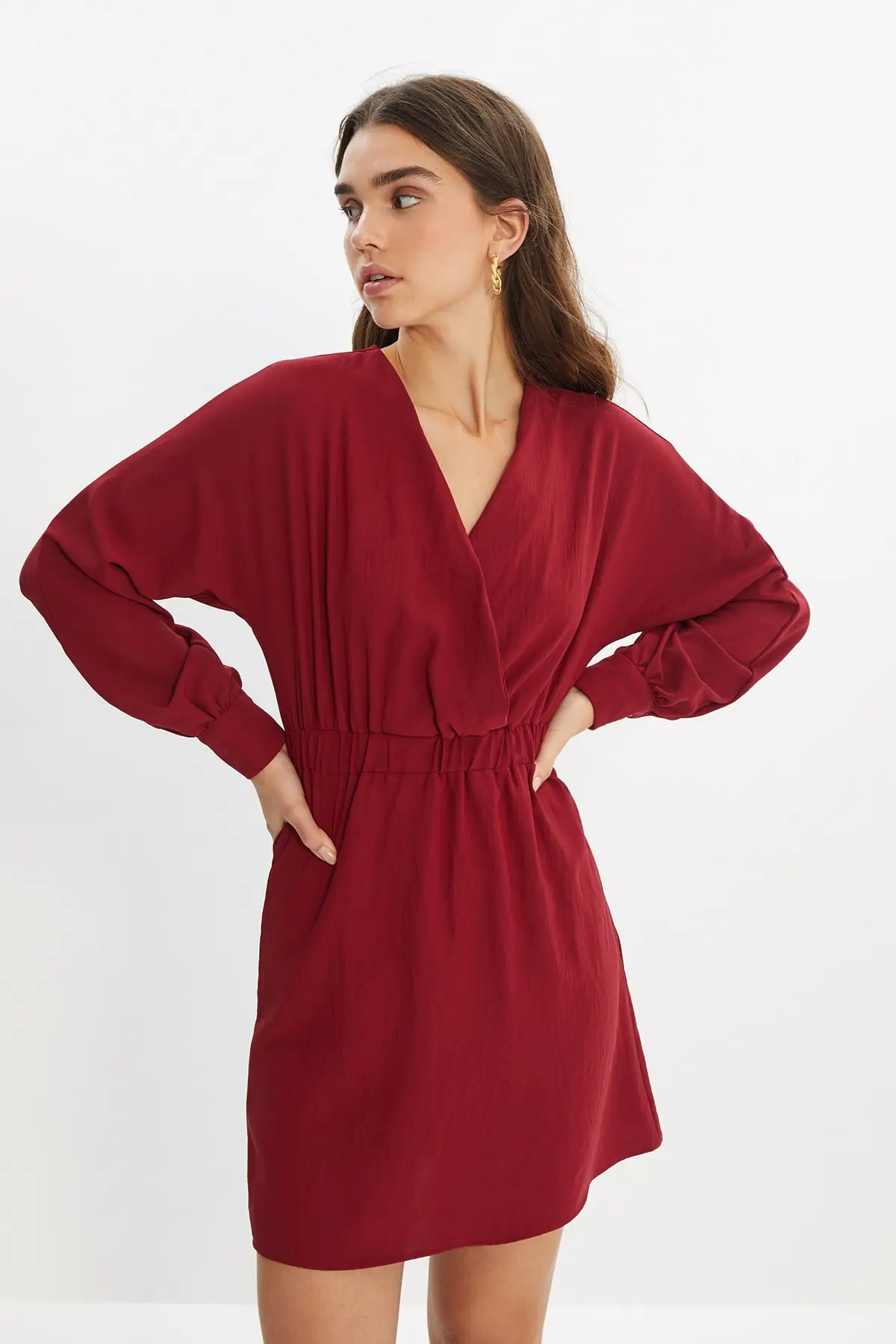 

Двойной воротник до груди платье TWOAW22EL0860