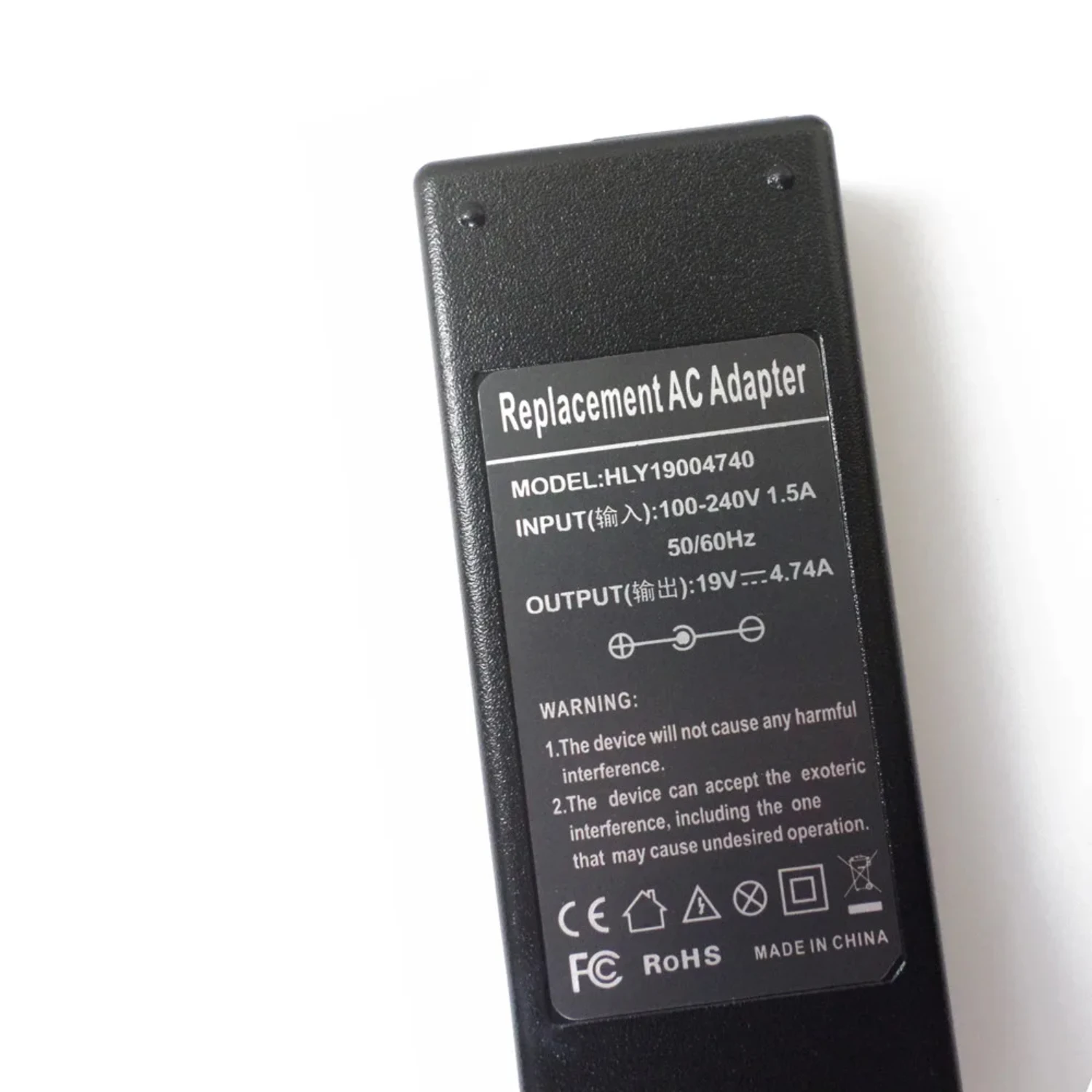 Зарядное устройство переменного тока для ноутбука 90 Вт R520 R530 R560 R580 R730 RF710 R719 0455A1990