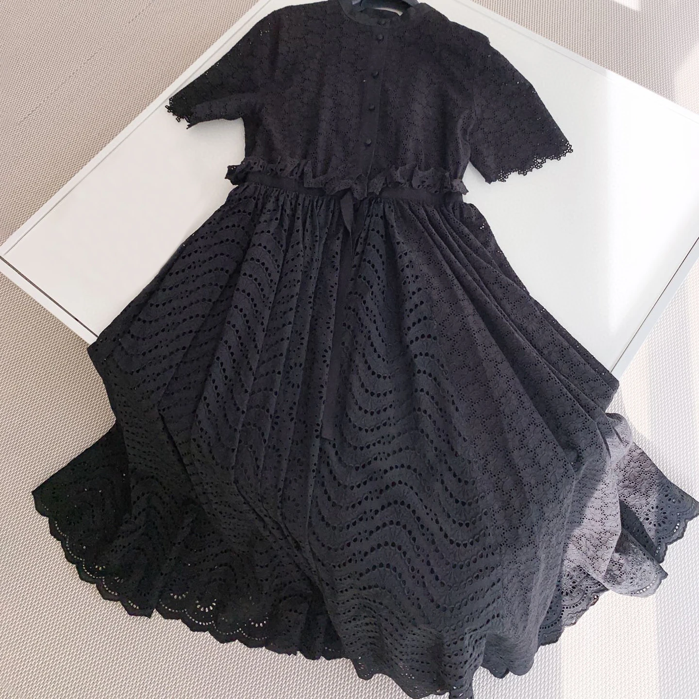

NIGO Hollow Floral Black Dress Ngvp #nigo6212