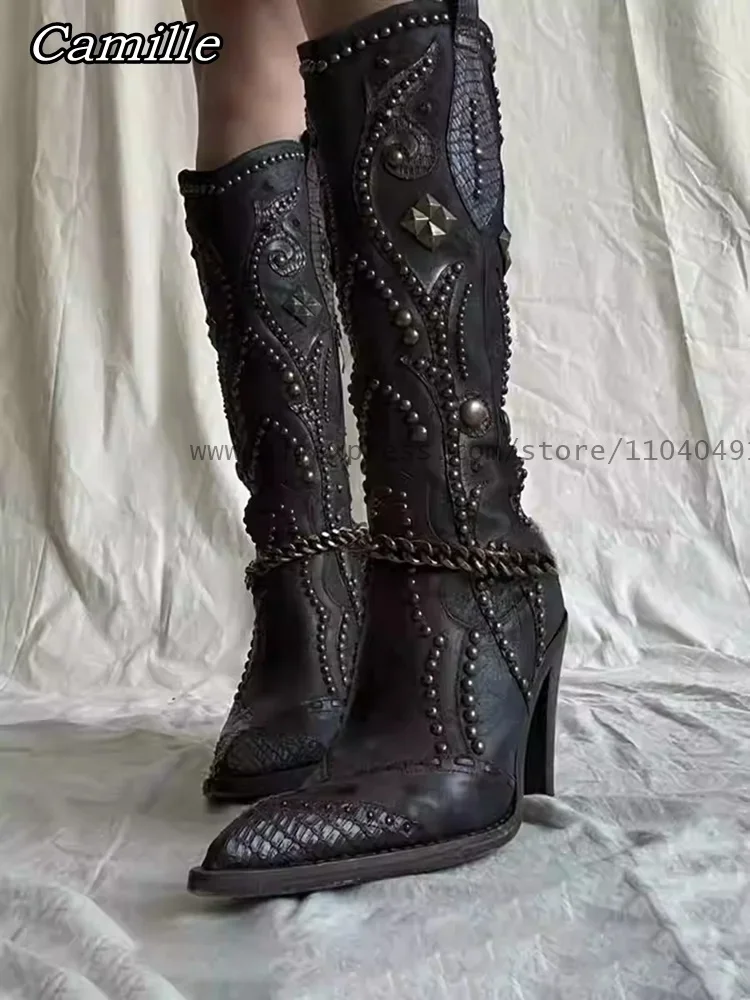 Ботинки на массивном каблуке в стиле ретро с металлическими заклепками и