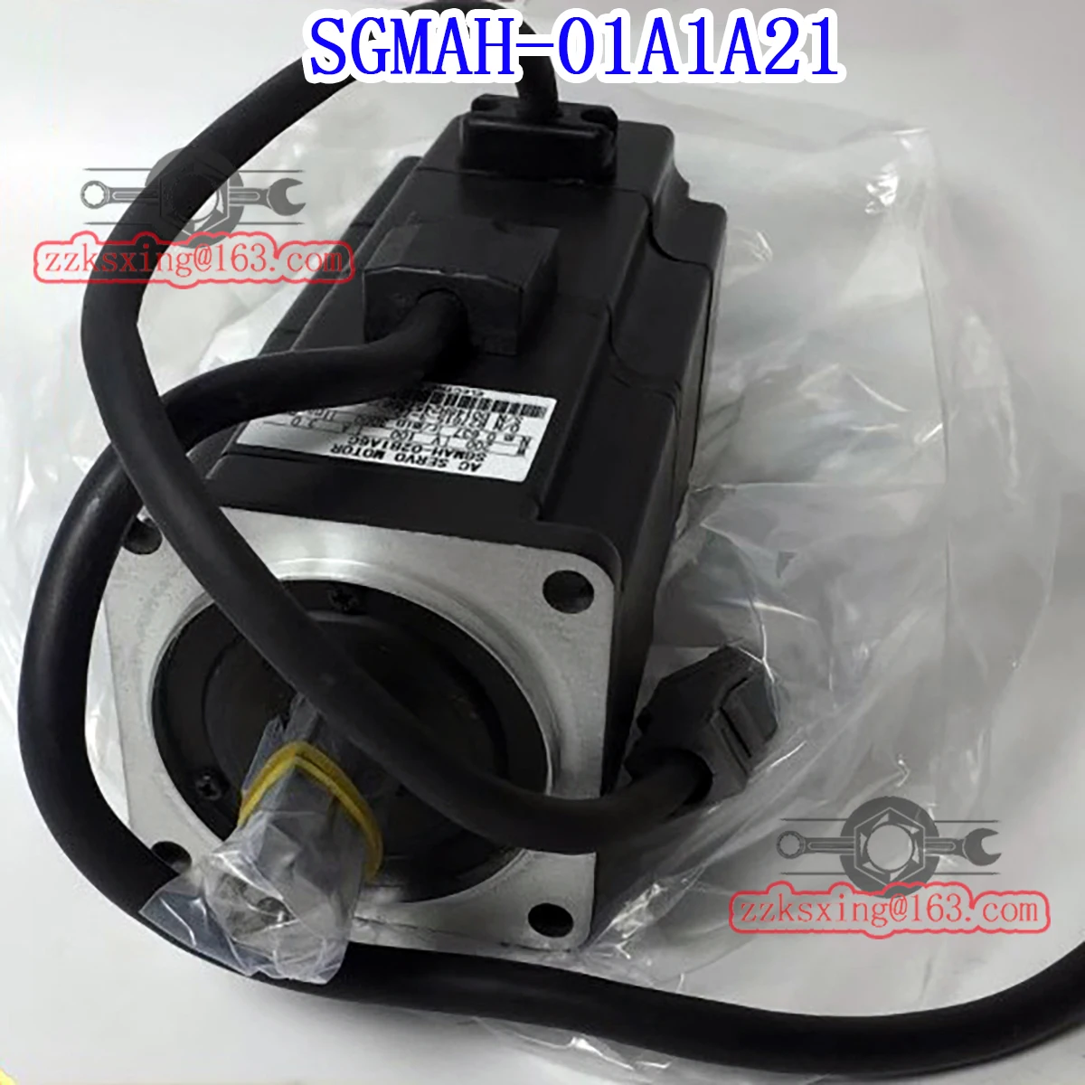 Совершенно новый оригинальный серводвигатель SGMAH-01A1A21 быстрая доставка
