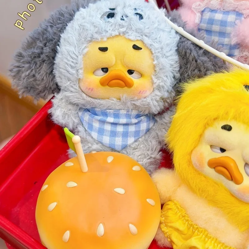 Фото Оригинальная мини-фигурка Upset Duck из серии Duck Wish List, виниловая загадочная коробка-сюрприз, аниме-фигурка, подвеска для сумки, брелок, подарок №5