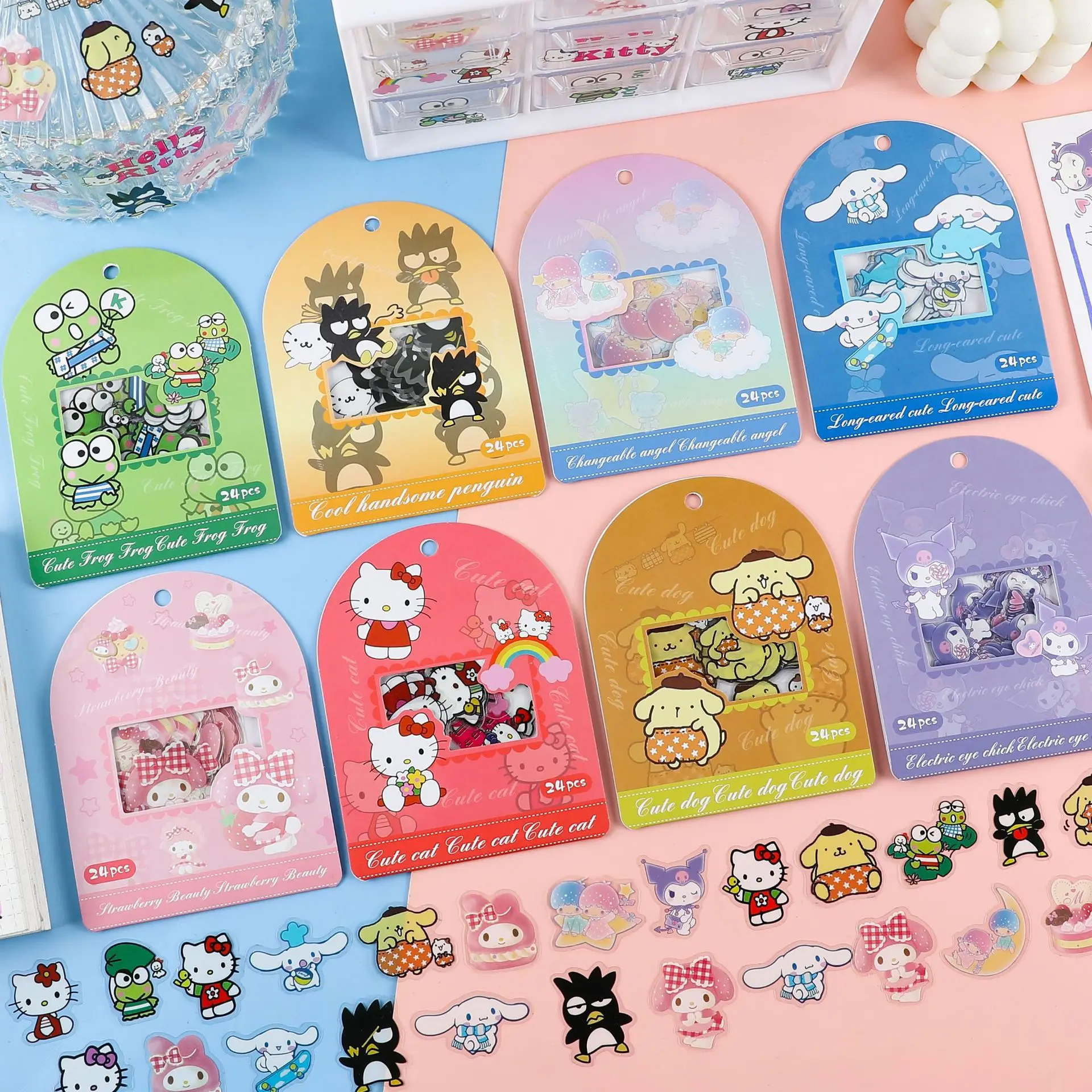 

Sanrio большая семья милый мультфильм аниме Kuromi Melody Hello Kitty Cinnamoroll PomPurin изысканная упаковка брошюра наклейки