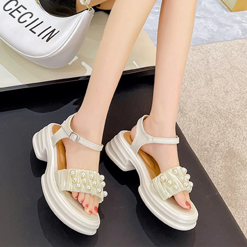 

2023 Summer Outdoor New Women's High-Heeled Sandals Pearl Party Women's Sandals Thick-Soled High-Heeled Open-Toed Sandals 35-40
