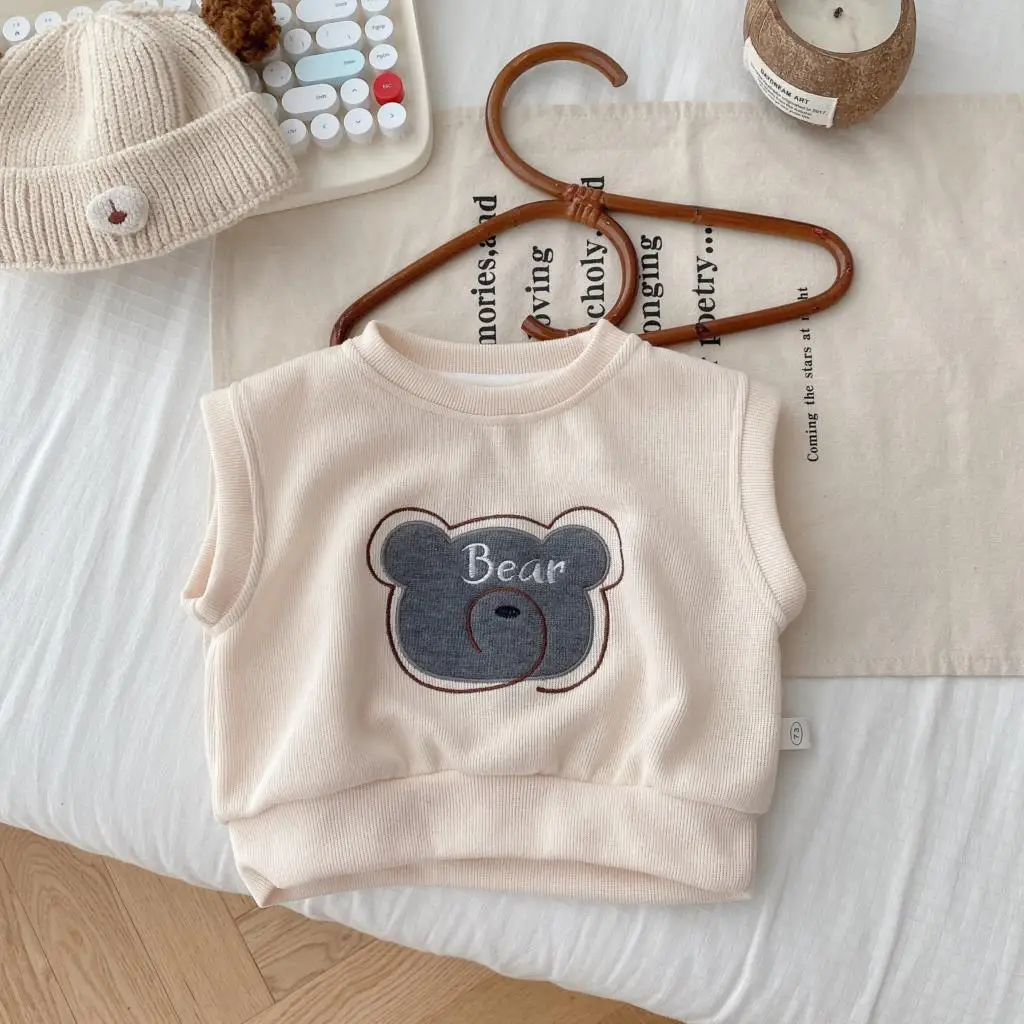 

2023 Korean Infant Boys Spring Autumn Vest Cotton Stretch Sleeveless Pullover Vest Embroidery Simple Versatile Baby Boys Vest