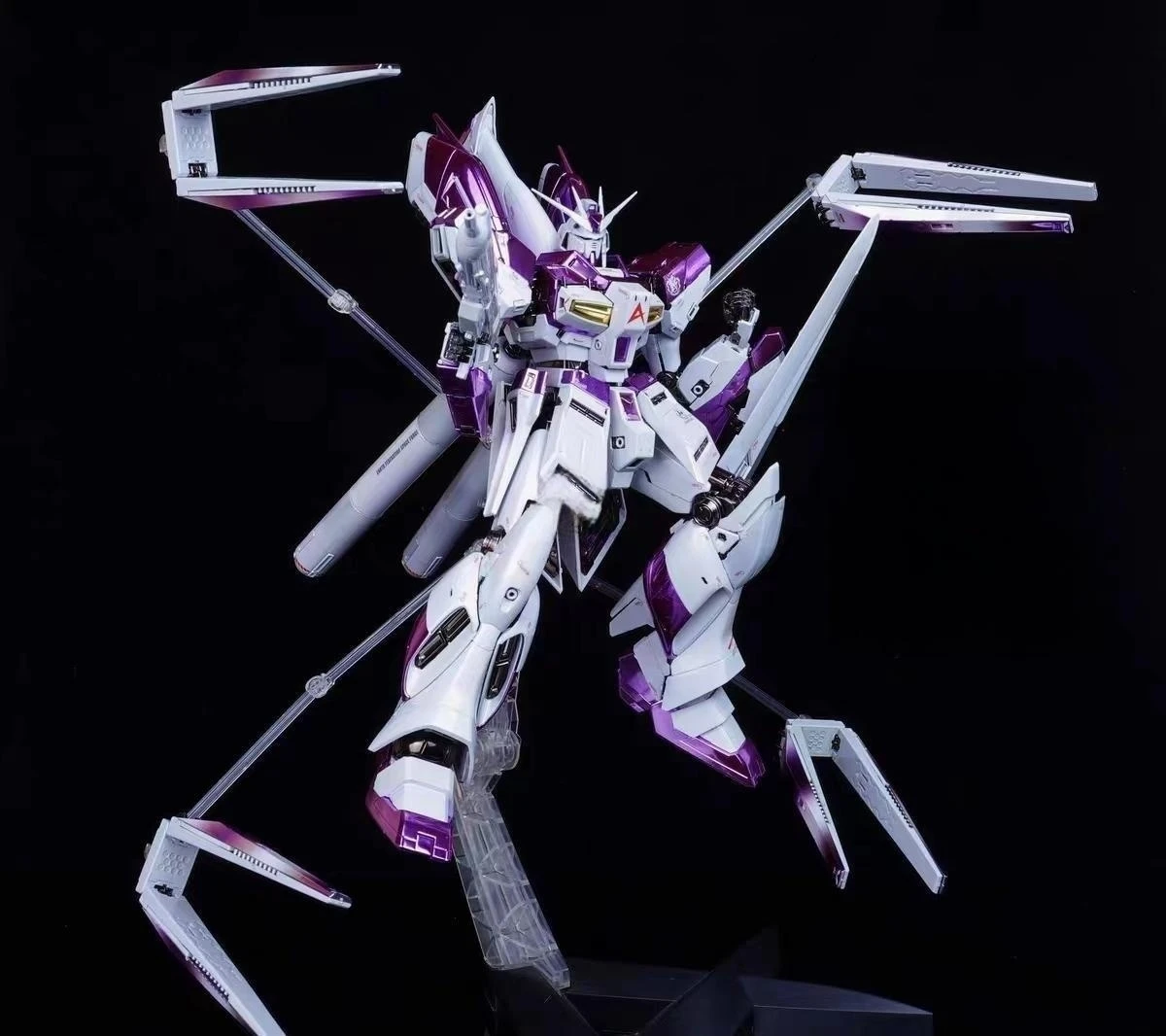 

GUNDAM Bandai MG Manatee Titanium Electroplated Anime Handmade Assembly Model