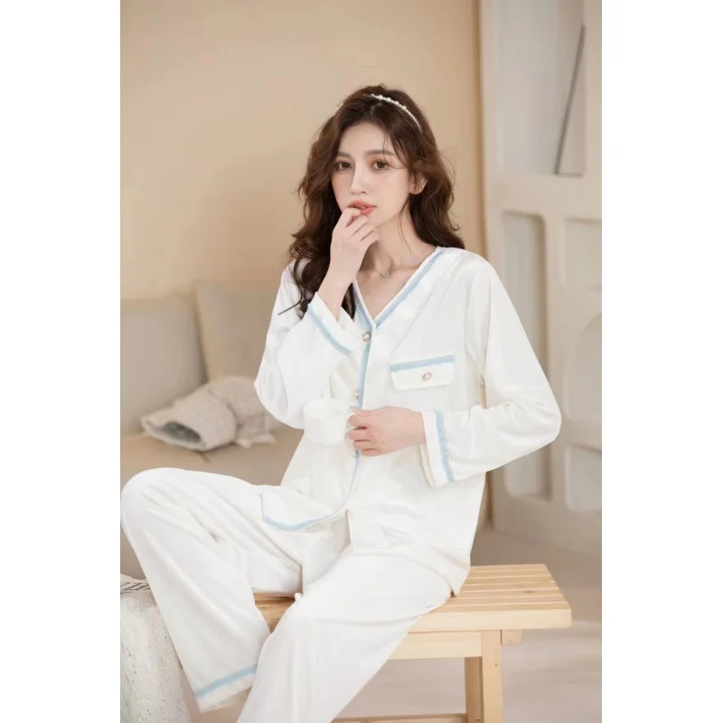 2023 Women's Pajamas Autumn and Winter New Pleuche Long Sleeve Trousers Pajamas Women's Classic Style Homewear Suit