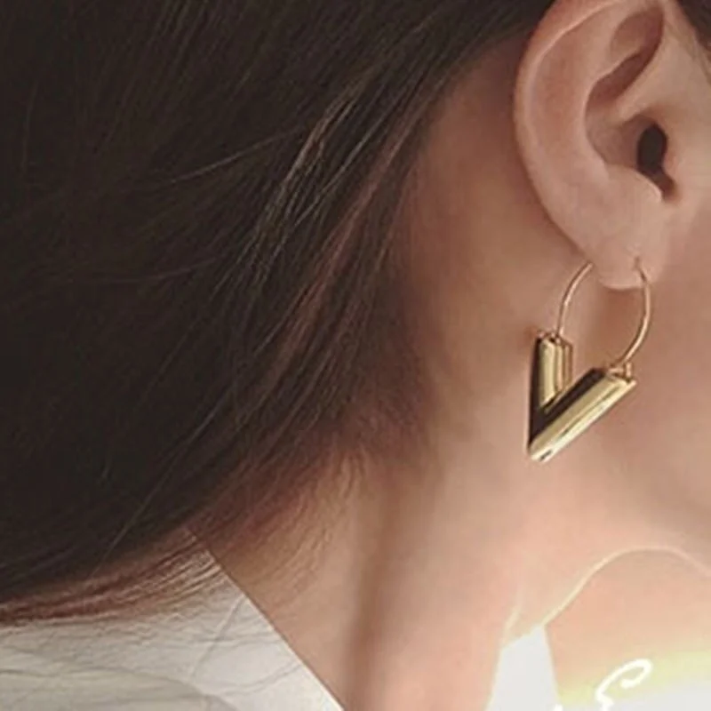 

Vintage Personality Gold Big V Shape Geometric Earrings for Women Exaggerated Dangle Earrings Earring Dangling Earrings