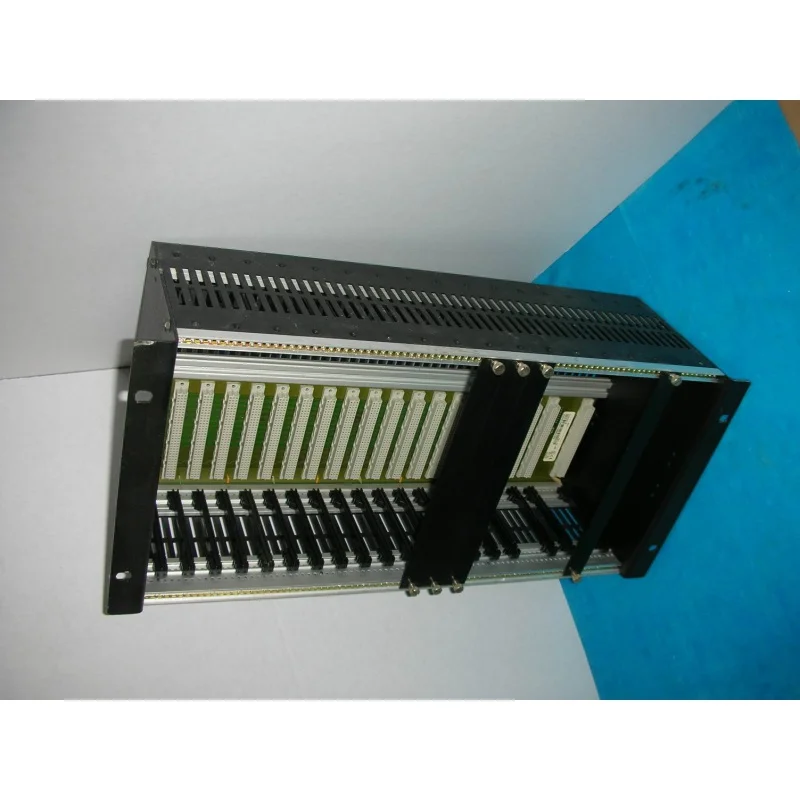 

Doubly Levin ECR165-0 PLC rack