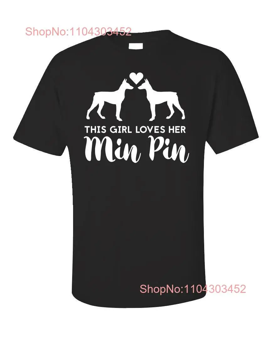 Милая миниатюрная футболка с пинчерком эта девушка любит ее мин булавка для