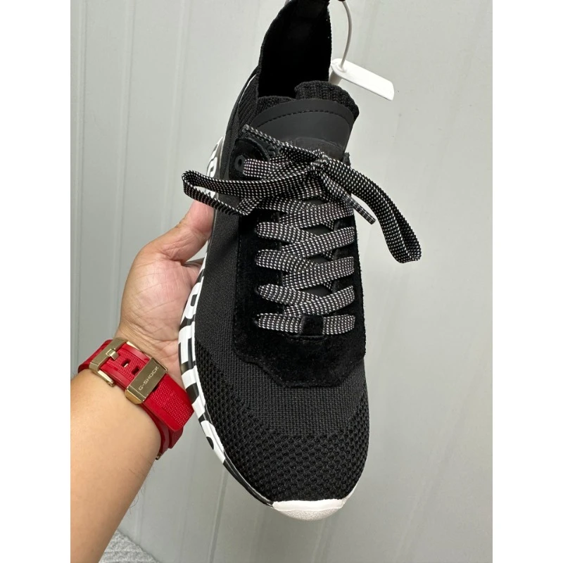 

Italy Brand ICON Men Casual Sport Shoes Light Sneakers DSQ2 Outdoor Breathable Mesh Black Grey Athletic Jogging Tennis Shoes