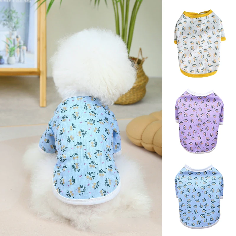 

New Christmas Pet Dog Clothes Pet Coat Dog Jacket Dog Sweater Warm Cardigan Sweet Button Flower Printing Comfortable 3 Colors