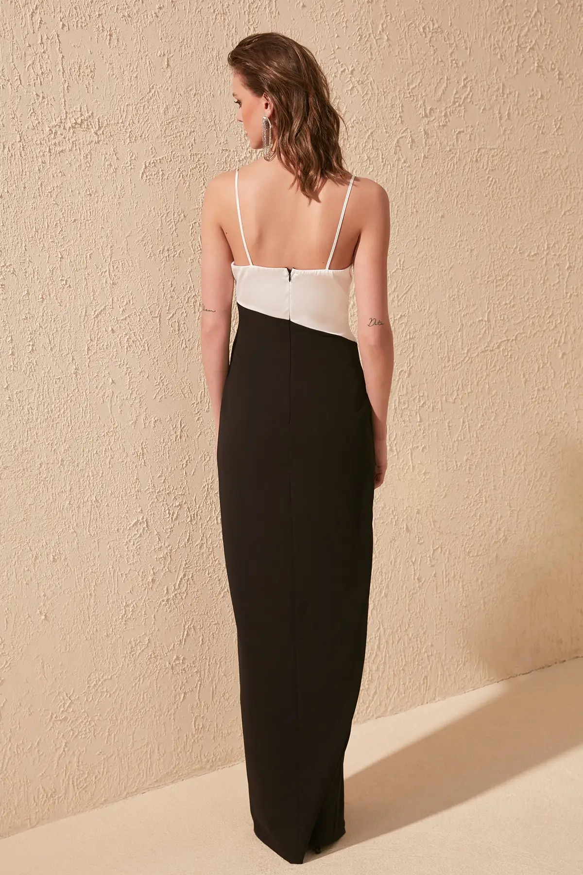 

Trendyol With Color Block Evening Dress & Graduation Gown TPRSS20AE0074