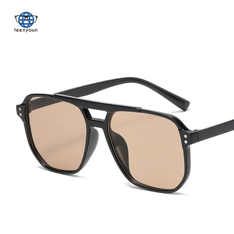 

Солнцезащитные очки с двойным лучом в стиле ретро