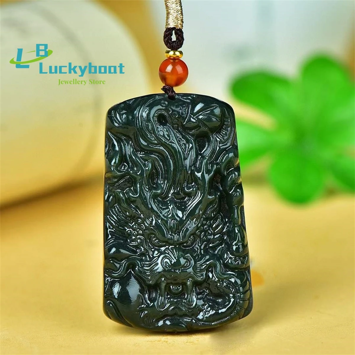 

Natural Hetian Qing Yulong Brand Pendant Simple and Personalized Exquisite Fashion Versatile for Men and Women