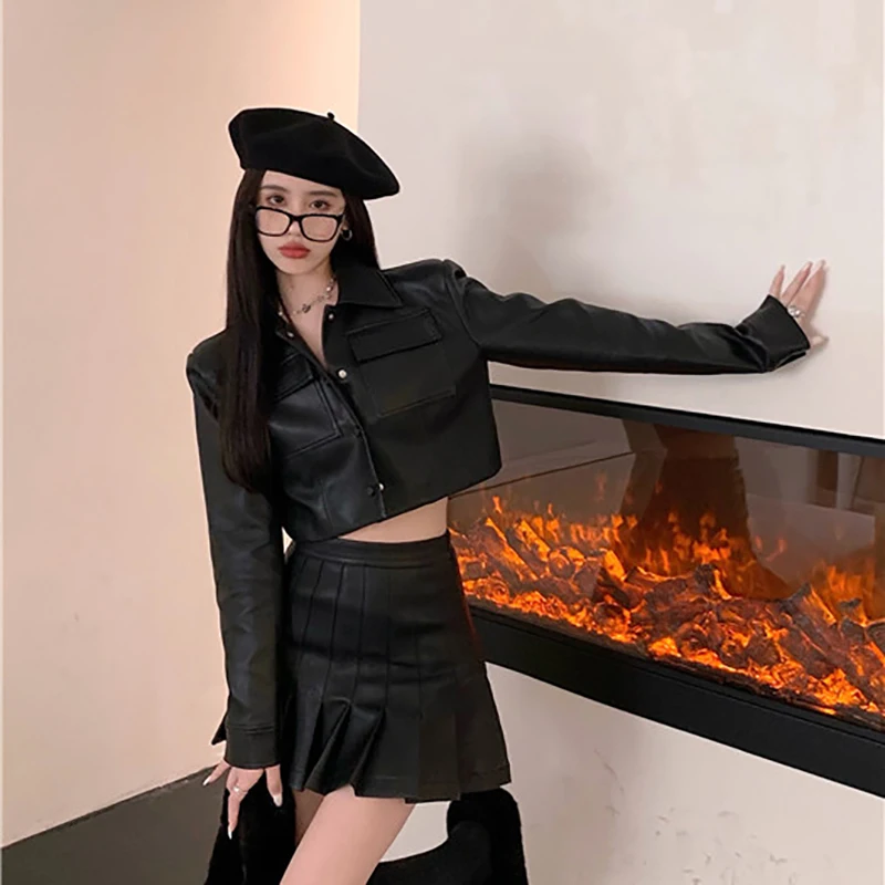 Autumn and Winter Long Sleeve New 2022 Leather Coat Design Sense High-end Short Style Sexy Punk Girl Gothic Top Korean Japan